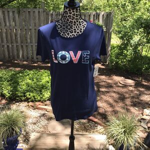 Croft &Barrow Classic Tee in Navy Blue Love Graphics Medium NWT Short Sleeve NWT